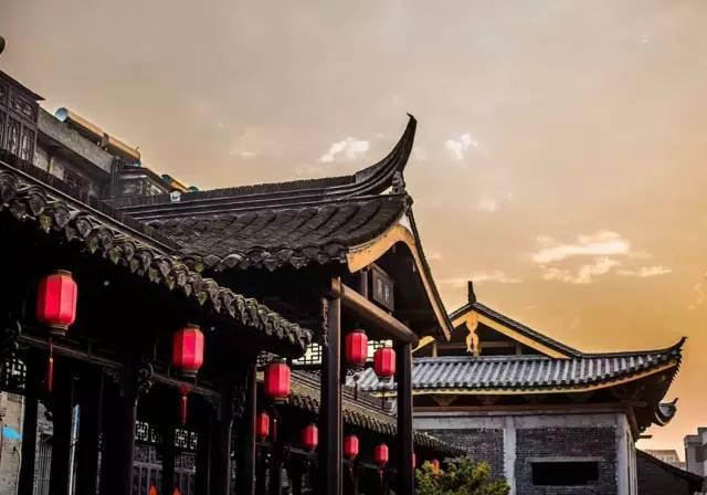 探索问喜欢的男生喜欢什么类型的女生,他说喜欢我的我喜欢的是啥意思?的红迪网平台,畅聊热门话题